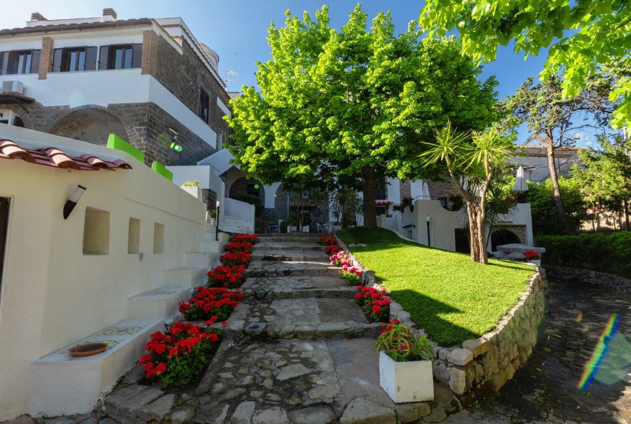 Hotel & Spa Relais Freedom Club マッサ・ルブレンセ エクステリア 写真